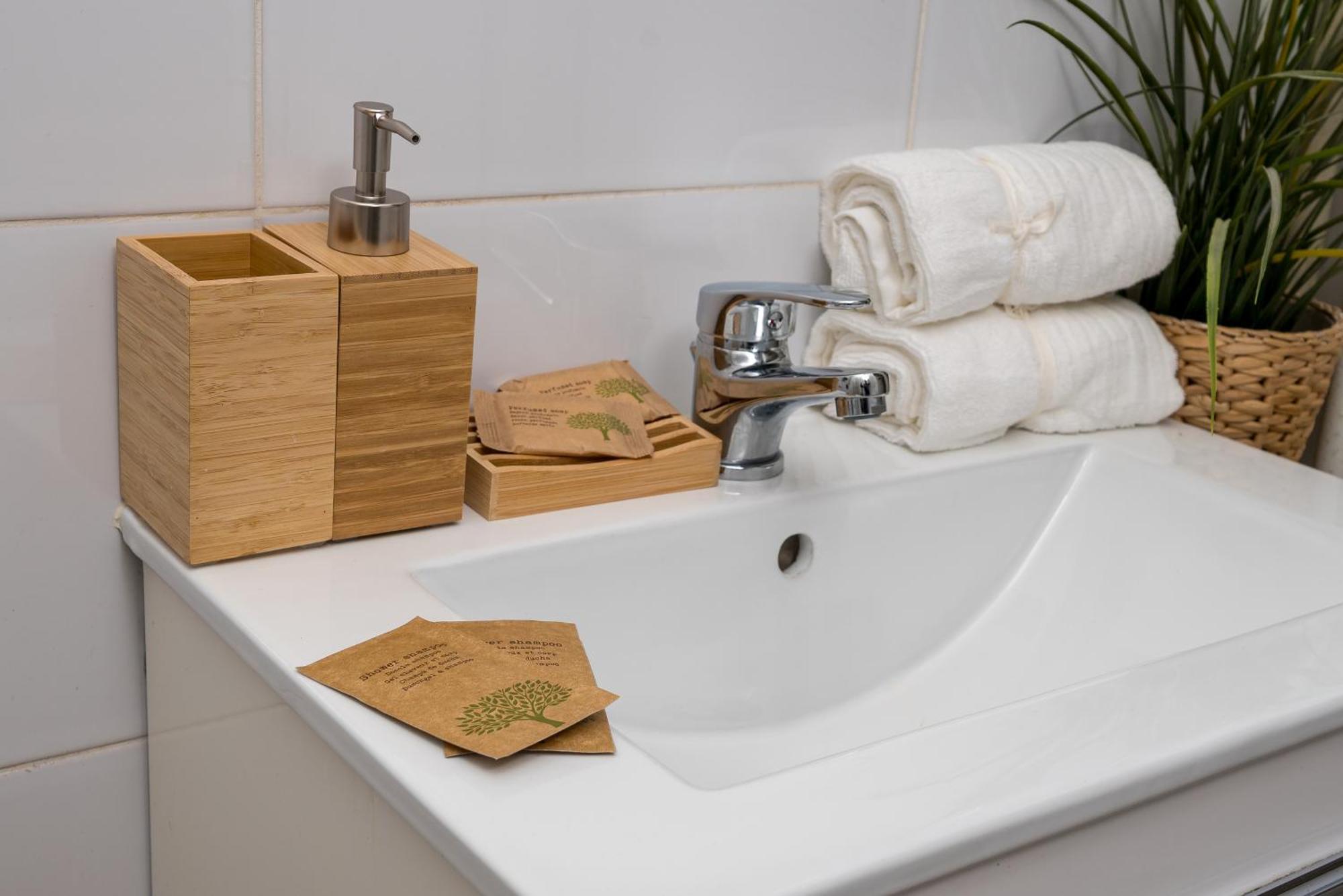 Green Oasis Charming Loft In A Historic Warsaw Tenement House 900 M From Central Station Exterior photo